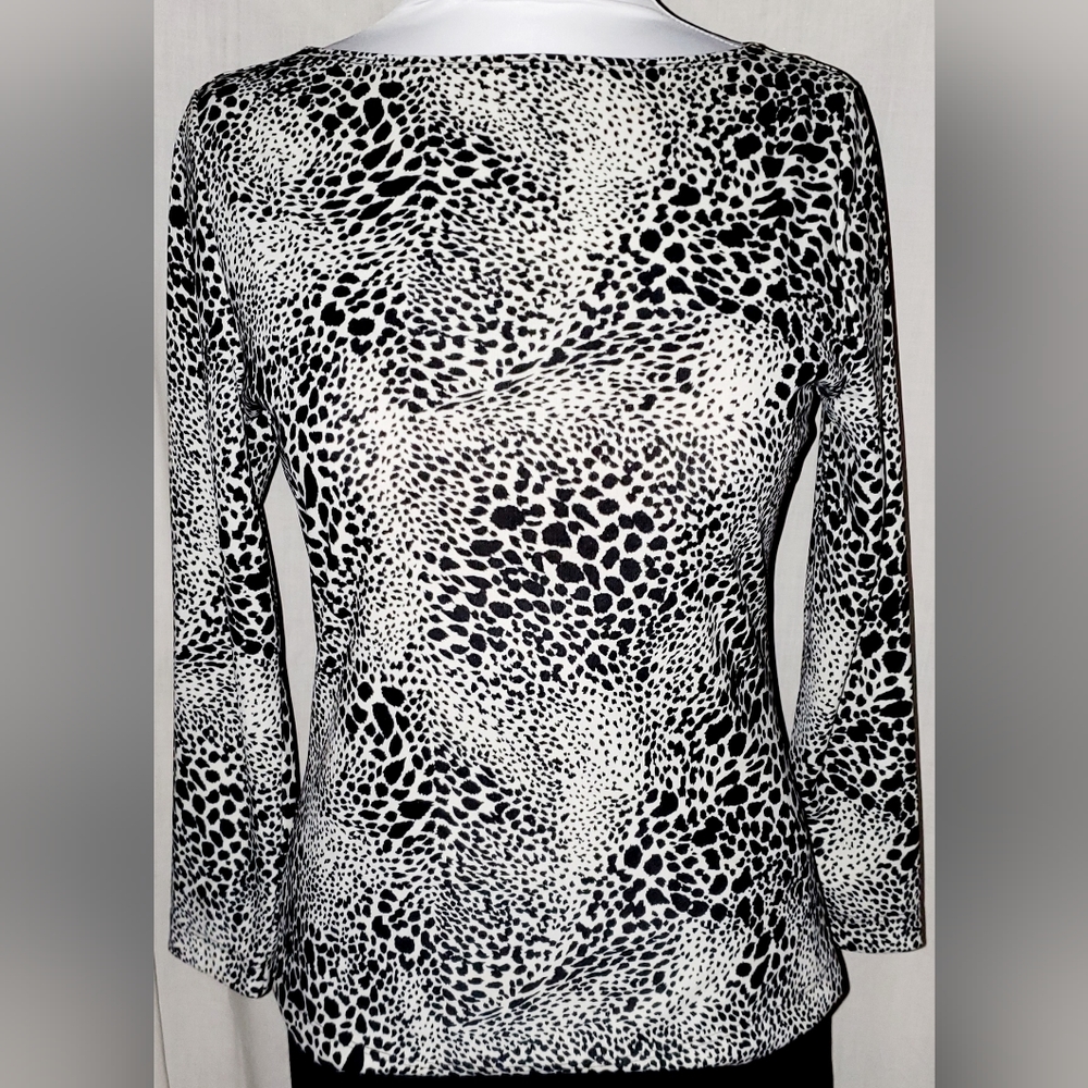 NICOLE MILLER BLACK AND WHITE JERSEY LEOPARD CHEETAH ANIMAL PRINT PULLOVER SZ SM